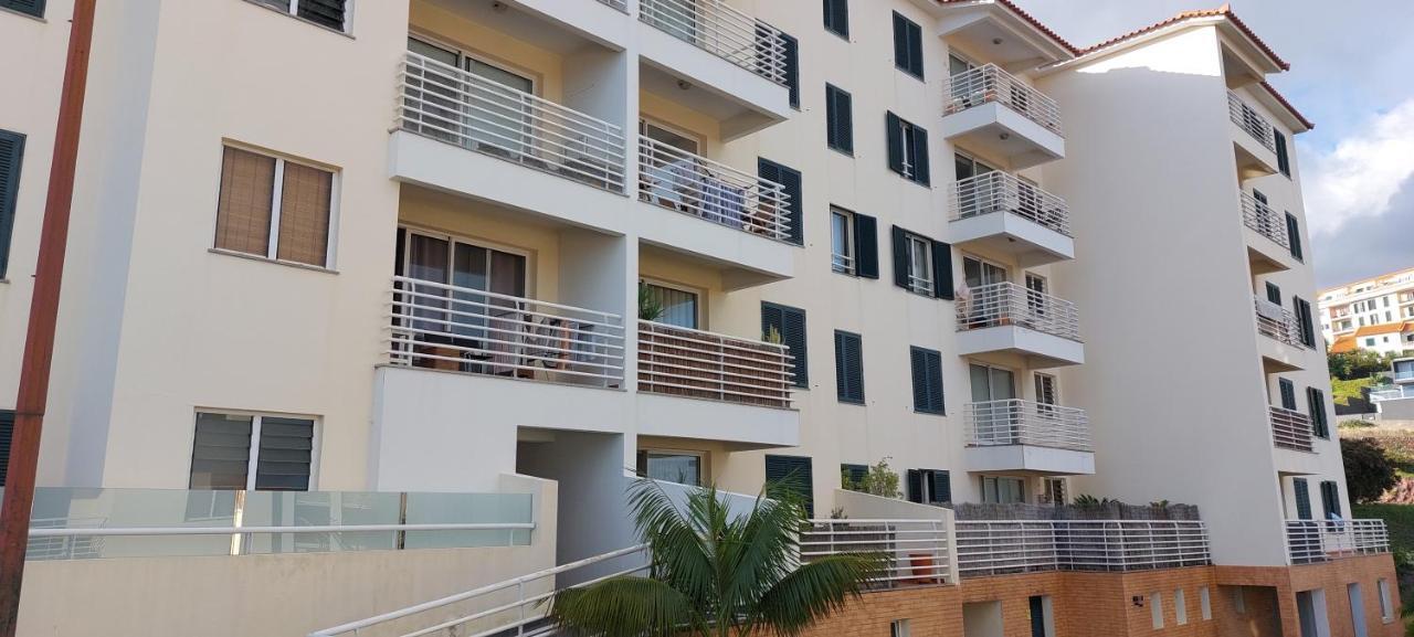Tranquility Apartment Caniço Exterior foto